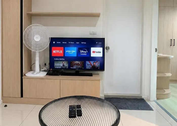 Skyline 1br On High Floor, Sukhumvit 48, Near On-nut & Walk To Bts Phra Khanong Apartment Bangkok